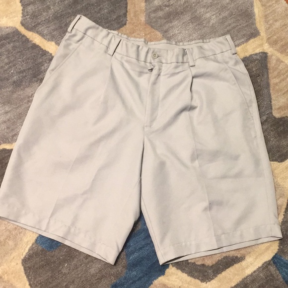 Nike Other - Men’s Nike Golf Shorts in Gray